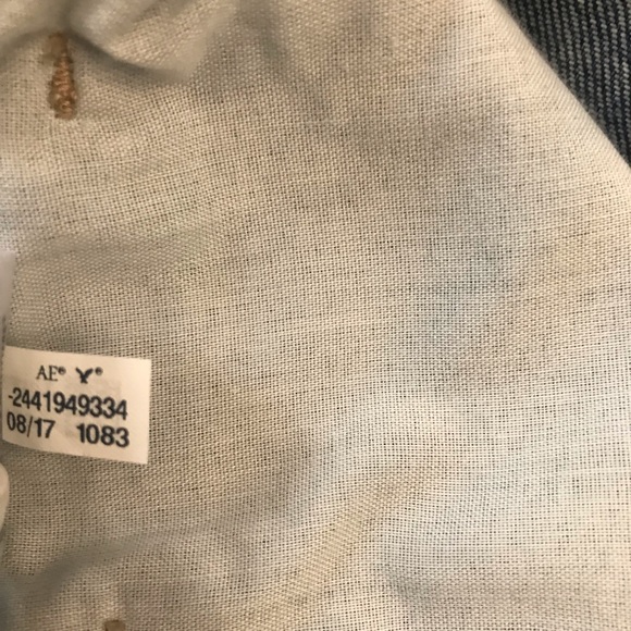 American Eagle AEO mom Jeans - Picture 6 of 9